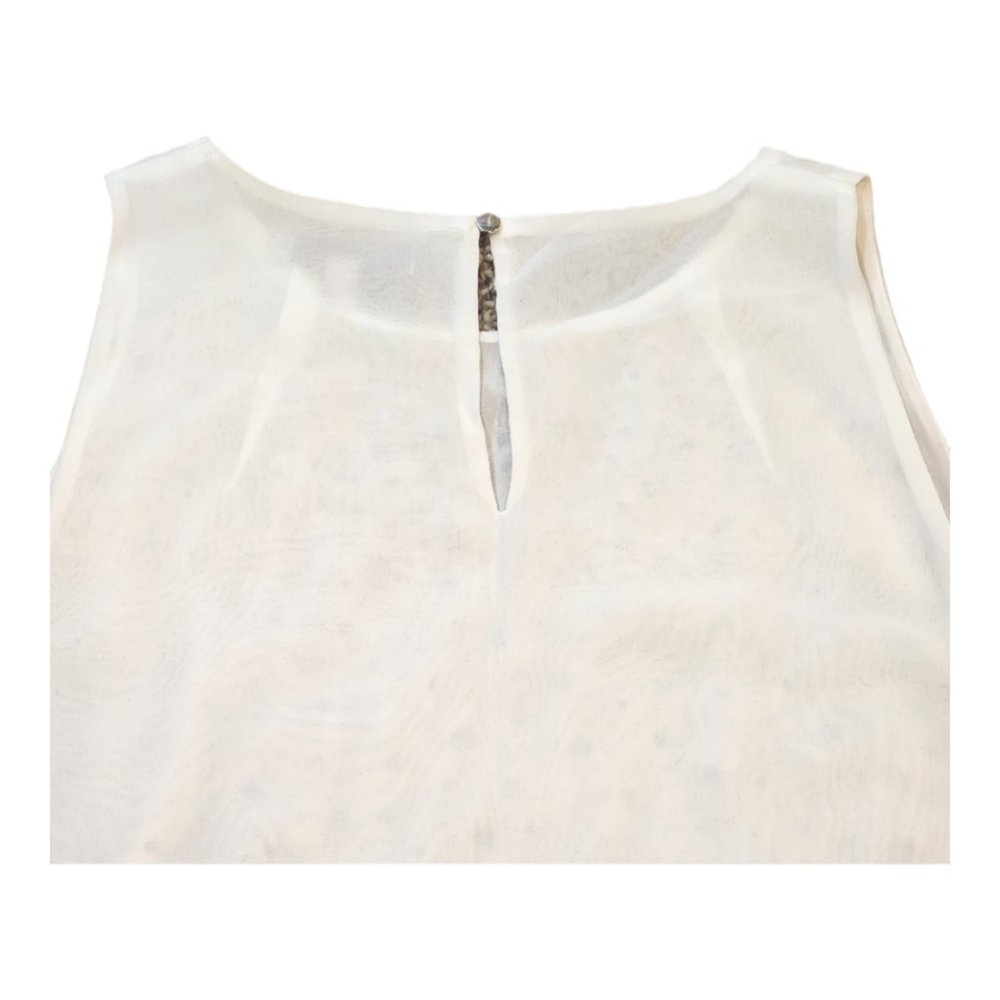 NWT Women's Jennifer Lopez White Blouse w/Rhinestone Accents Size: Small - Picture 9 of 11